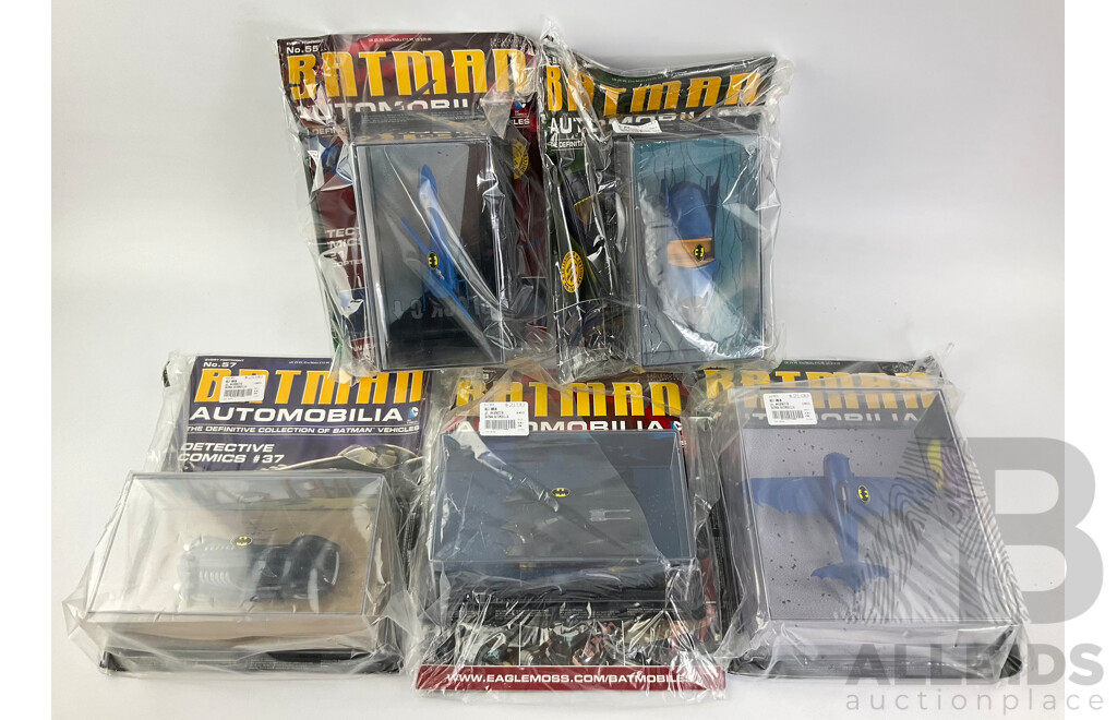 Batman Automobilia Cars and Booklets in Sealed Bags, Numbers 55, 56, 57, 58, 59