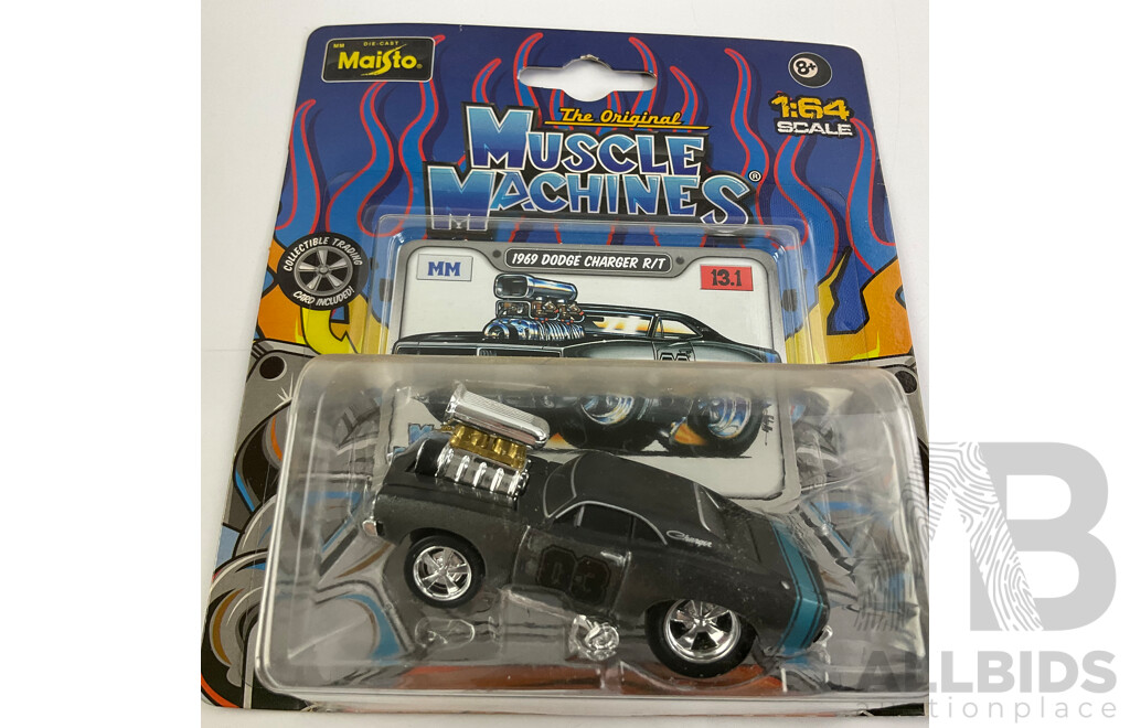 Five Boxed Diecast Maisto Muscle Machines Including 1969 Dodge Charger R/T, 1958 Chen Impala, 1959 Chev El Camino, 1933 Ford, 1970 Plymouth Cuda - 1:64 Scale