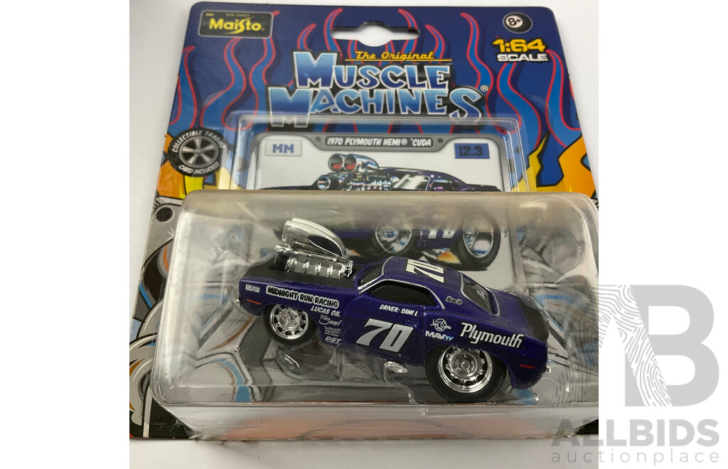 Five Boxed Diecast Maisto Muscle Machines Including 1969 Dodge Charger R/T, 1958 Chen Impala, 1959 Chev El Camino, 1933 Ford, 1970 Plymouth Cuda - 1:64 Scale