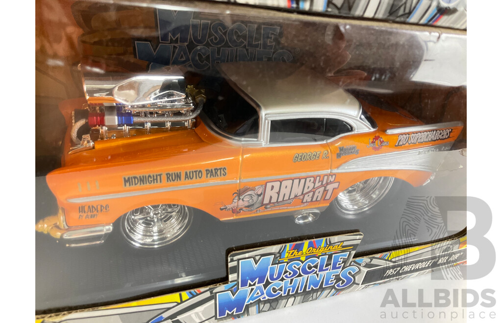 Maisto Diecast Muscle Machines 1969 Dodge Charger R/T and 1957 Chevrolet Bel Air - 1:24 Scale