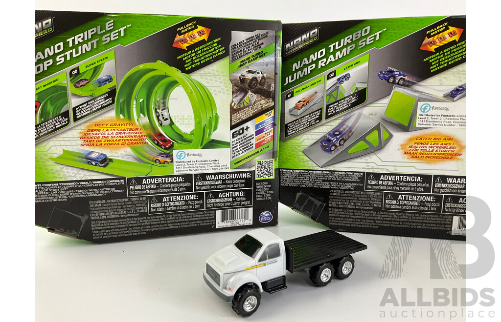 X-concepts Nano Speed Ramp and Stunt Sets, Diecast Ferrari 400 SA, Mercedes CLK-GTR, Hot Wheels Ford Truck and Volkswagen