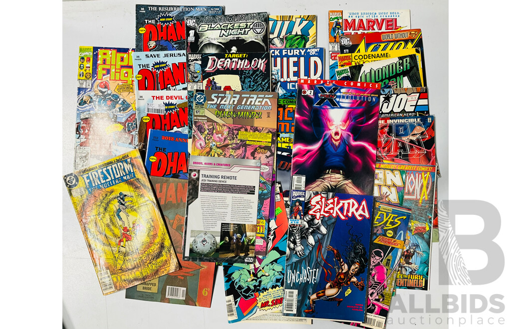 Large Collection of Comics Including Marvel, DC and Phantom Comics