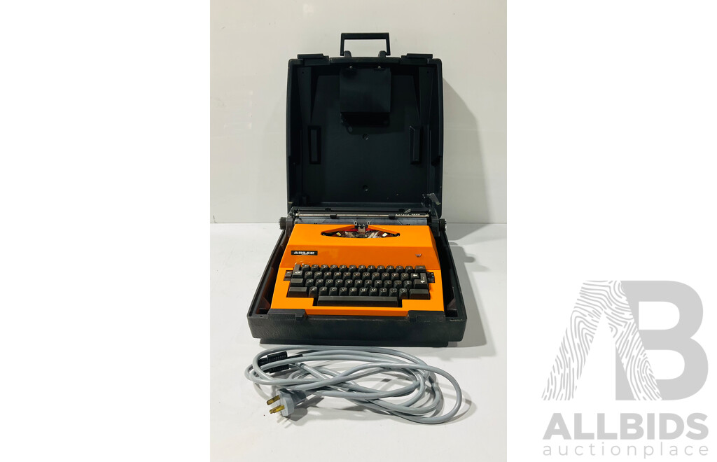 Retro Orange Electrical Gabriele 2000 Typewriter with Hard Plastic Carry Case by Adler