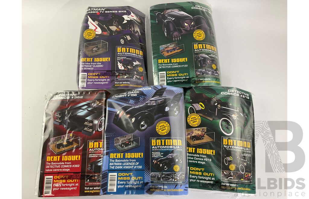 Batman Automobilia Cars and Booklets in Sealed Bags, Numbers 25, 26, 27, 28, 29