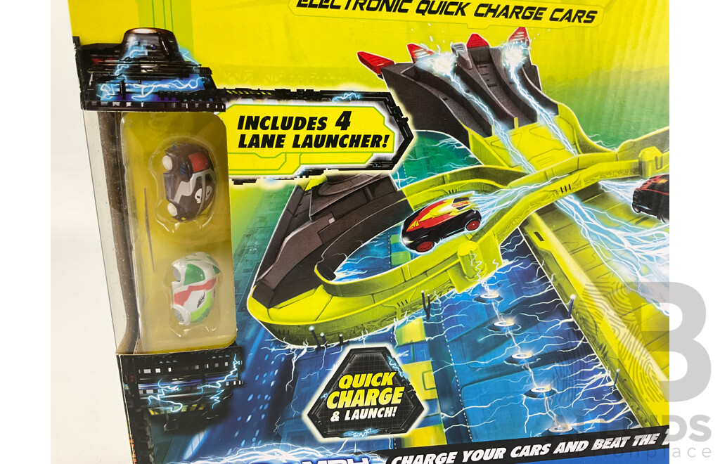 Boxed Micro Chargers Electronic Quick Charge Cars, Including Jump Track Loop Track and Time Track