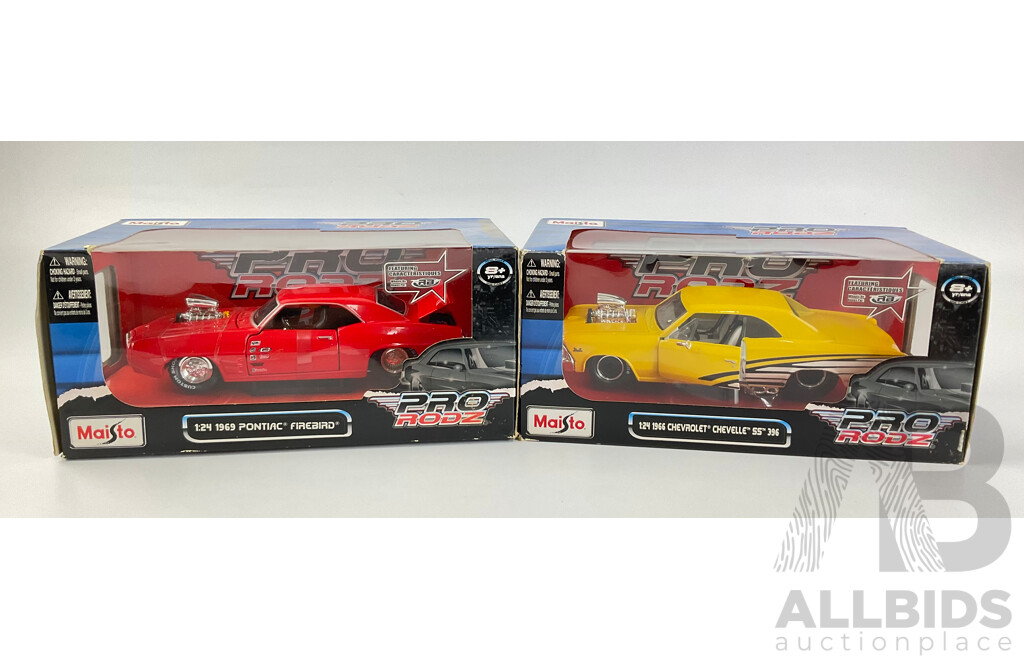 Maisto Diecast Pro Rodz 1966 Chevrolet Chevelle SS and 1969 Pontiac Firebird - 1:24 Scale