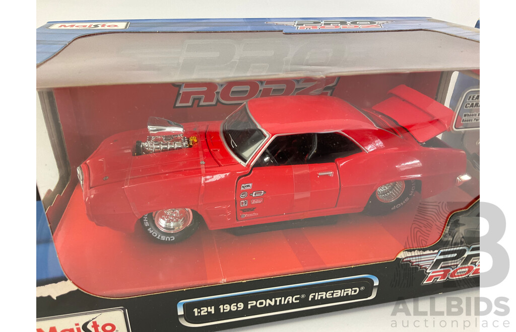 Maisto Diecast Pro Rodz 1966 Chevrolet Chevelle SS and 1969 Pontiac Firebird - 1:24 Scale
