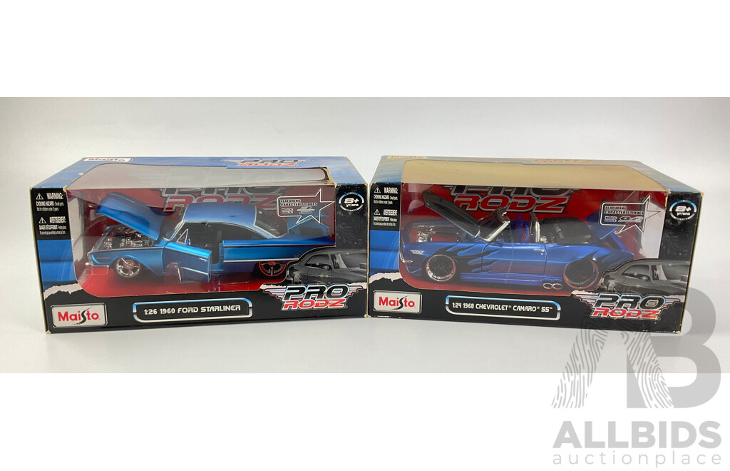 Maisto Diecast Pro Rodz 1968 Chevrolet Camaro SS and 1960 Ford Starliner - 1:24 and 1:26 Scale