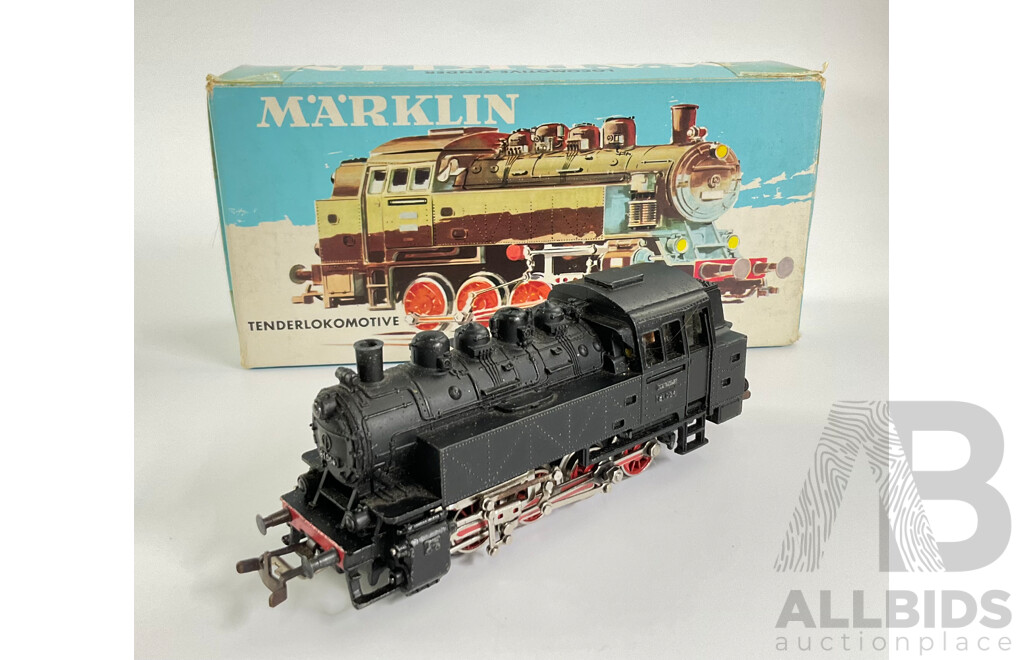 Vintage Marklin Three Rail HO Scale Steam Locomotive 3031with Original Box, Made in Germany