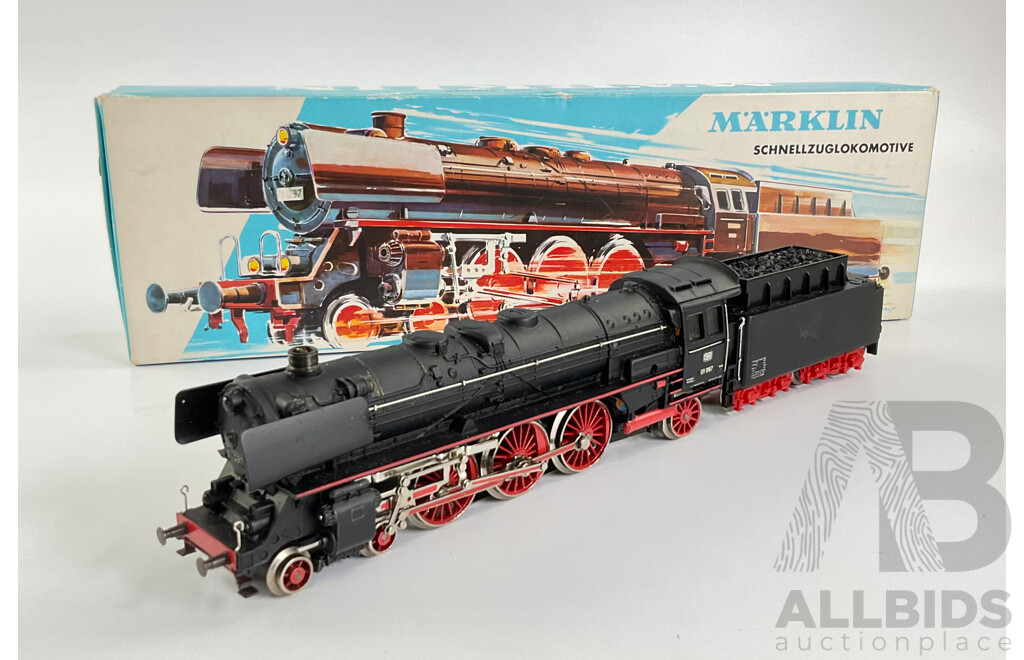 Vintage Marklin Three Rail HO Scale Steam Locomotive 3048 with Original Box, Made in West Germany