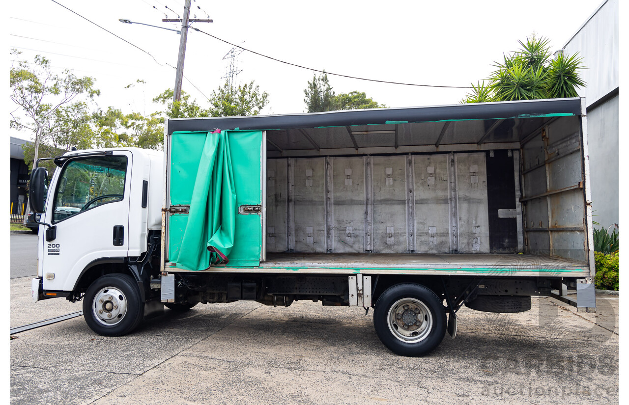 11/2009 Isuzu NPR200 Medium 4x2 NH C/Chas Curtain Side White Turbo Diesel 5.2L