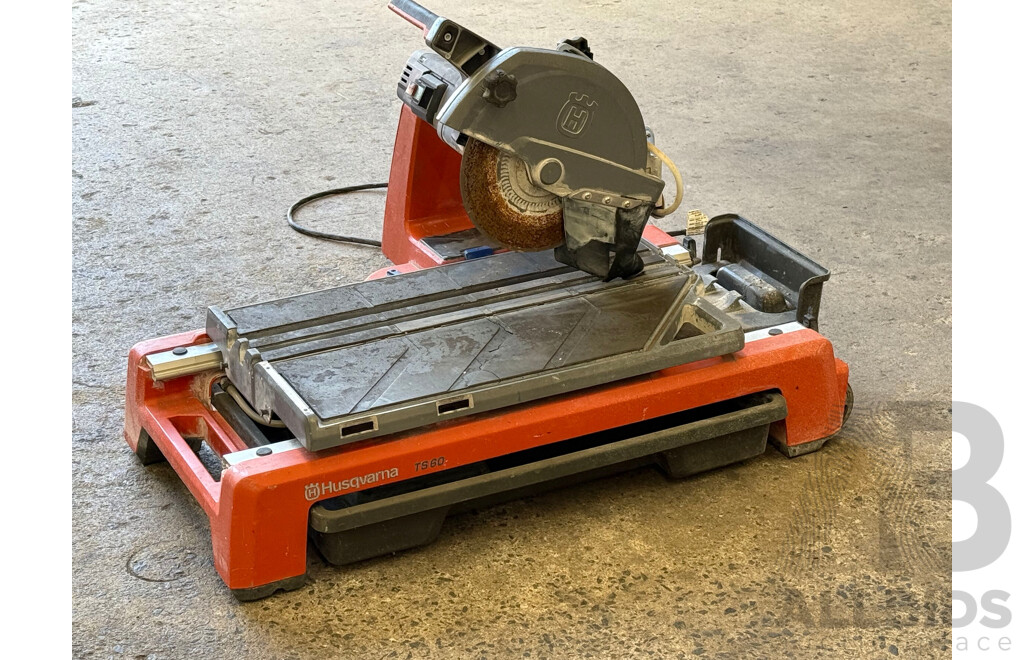 Husqvarna TS 60 Tile Saw Cutter