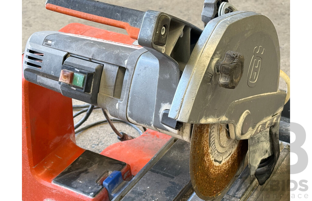 Husqvarna TS 60 Tile Saw Cutter