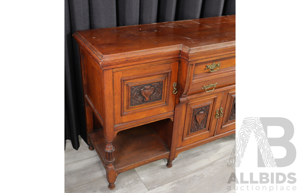 Victorian Mahogany Sideboard