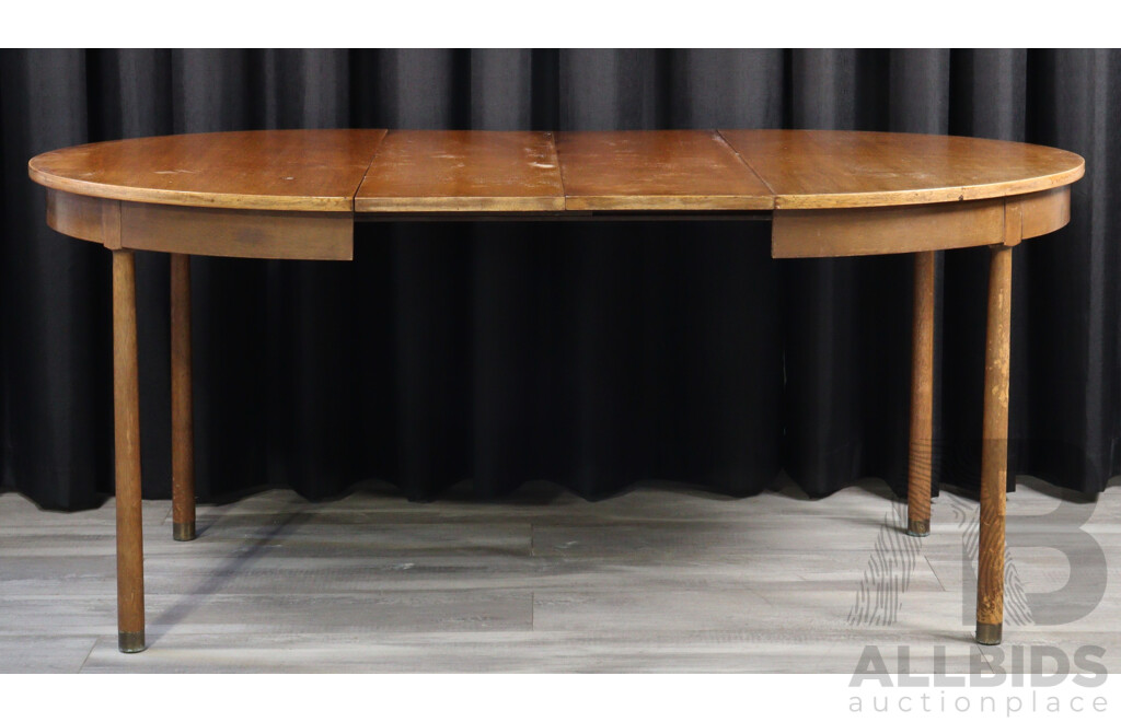 Single Round Teak Extension Dining Table