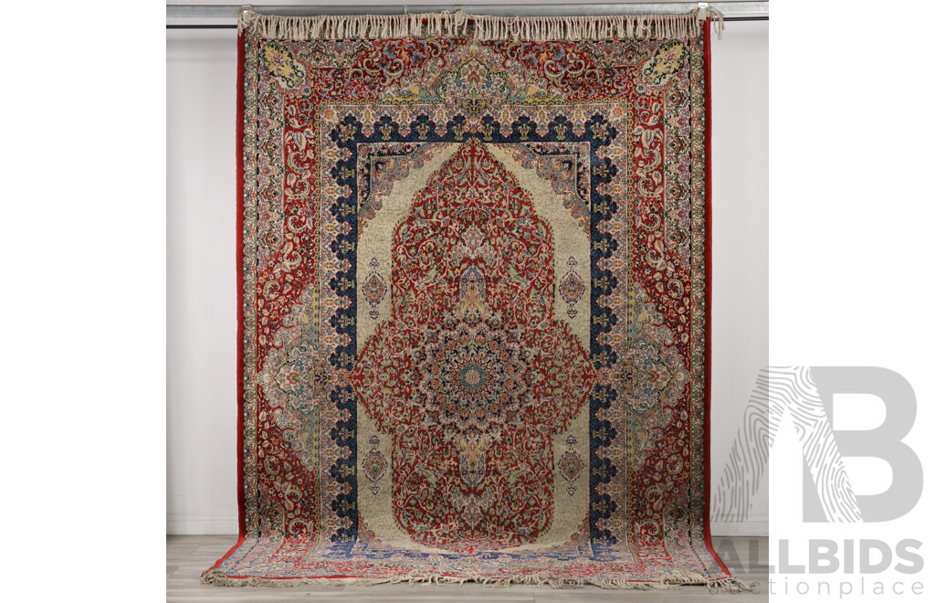 Large Machine Made Wool Persian Style Main Carpet