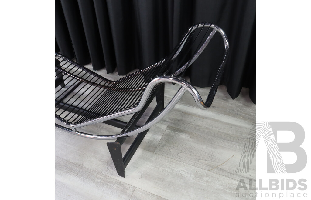 Le Corbusier Style Chaise Frame