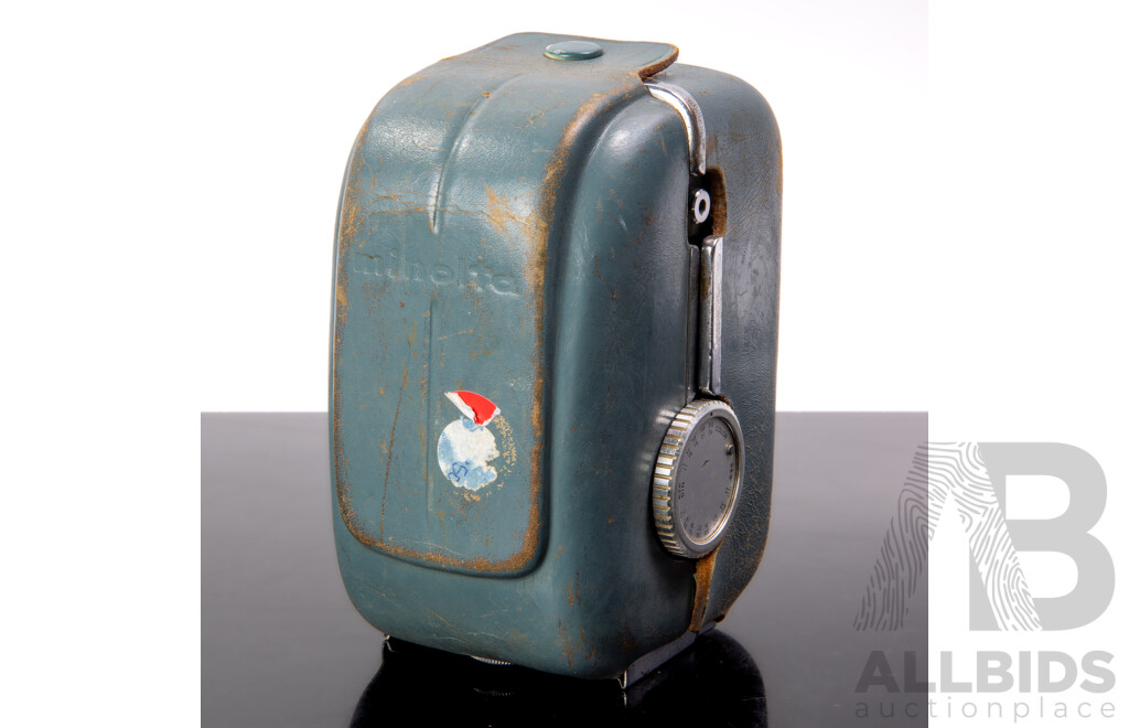 Vintage Japanese Minolta Miniflex Film Camera in Leather Case