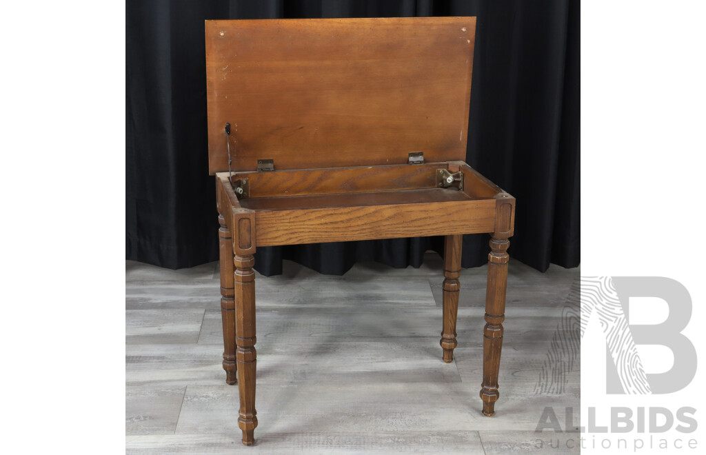 Timber Lift Top Piano Stool