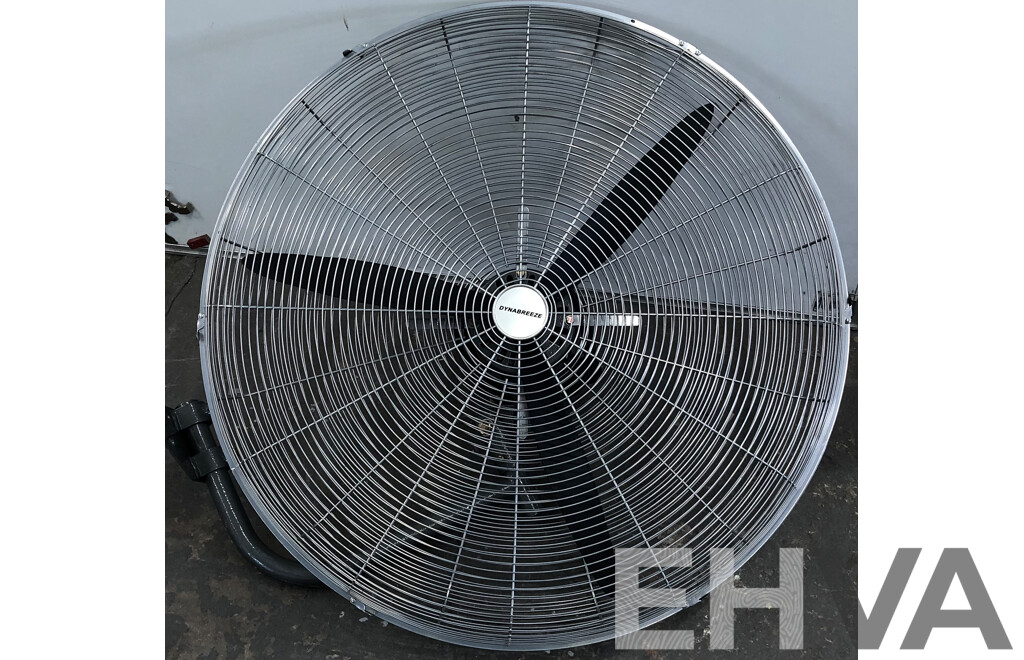 Dynabreeze 750mm Oscillating Industrial Wall Fan