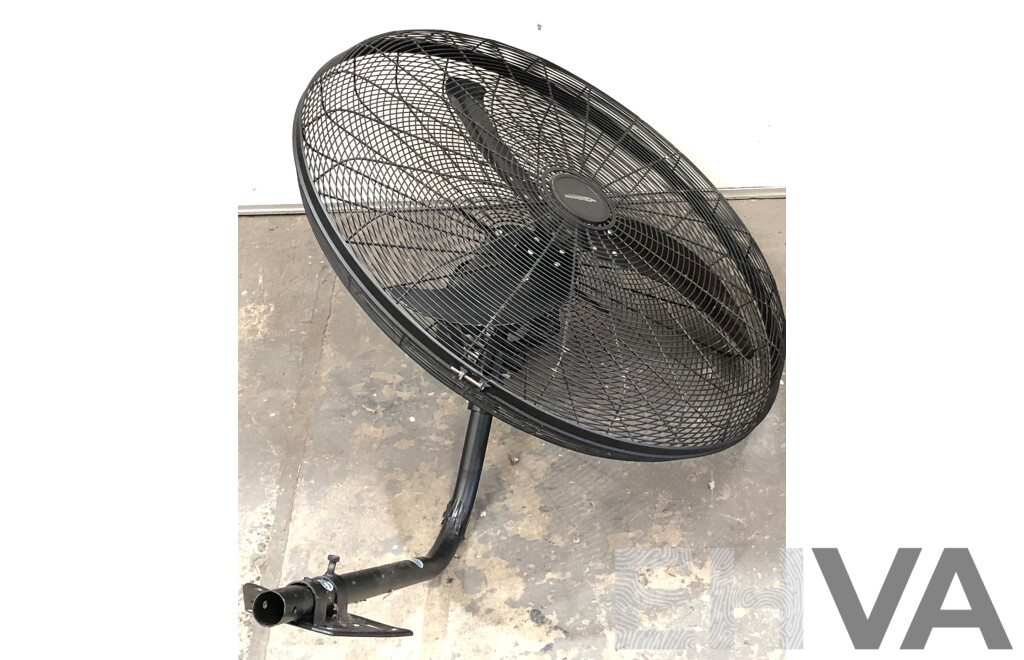 Iron Horse 750mm Oscillating Industrial Wall Fan