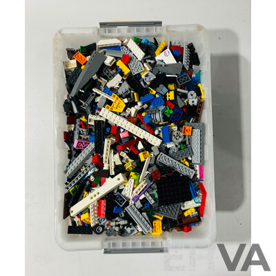 Large Collection Lego Parts From Mixed Themes, Approx 4KG