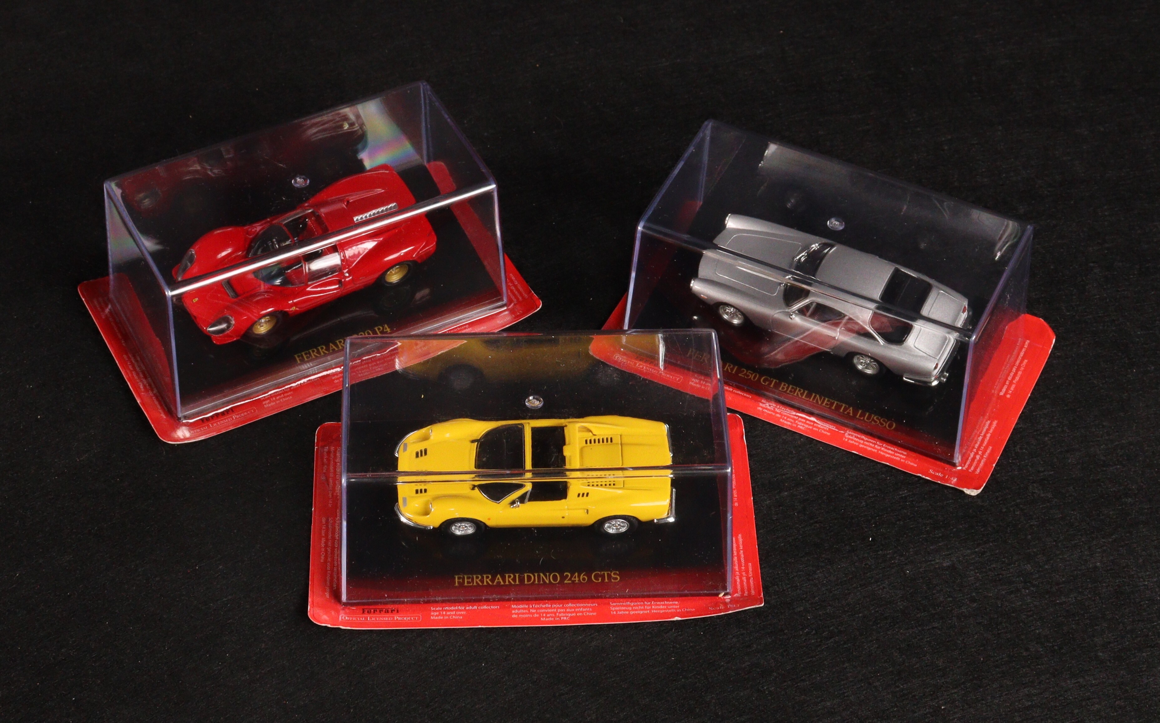 BangBookコレクションDino 246 GT & GTS ミニカーセット