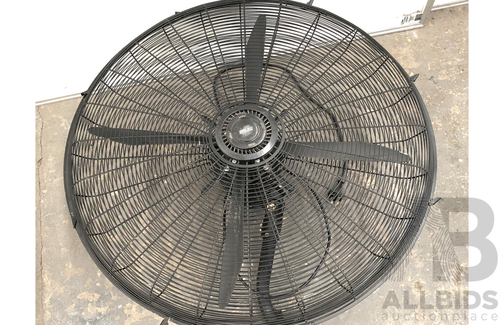 Arlec 750mm Oscillating Industrial Wall Fan