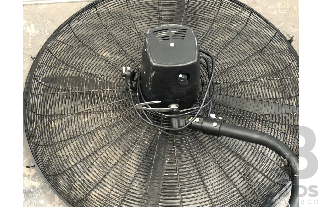 Arlec 750mm Oscillating Industrial Wall Fan