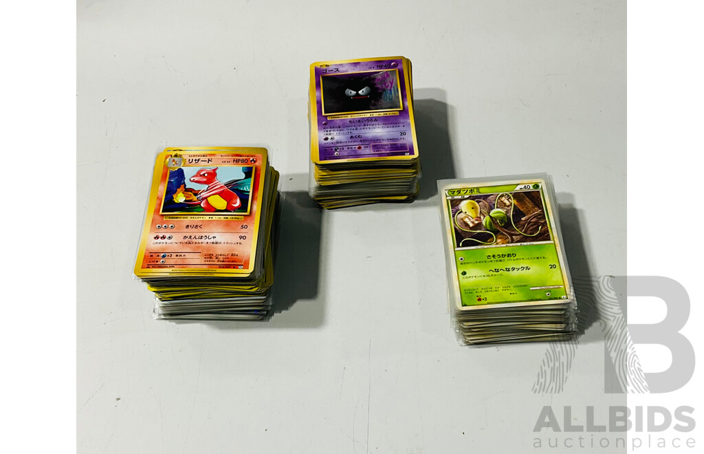 Large Collection of Pokémon Singles Including Japanese Cards
