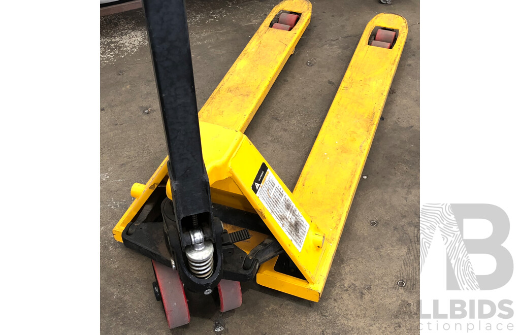 2500kg Hydraulic Pallet Jack