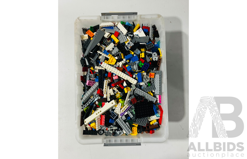 Large Collection Lego Parts From Mixed Themes, Approx 4KG