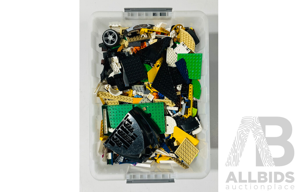 Large Collection Lego Parts From Mixed Themes, Approx 4KG