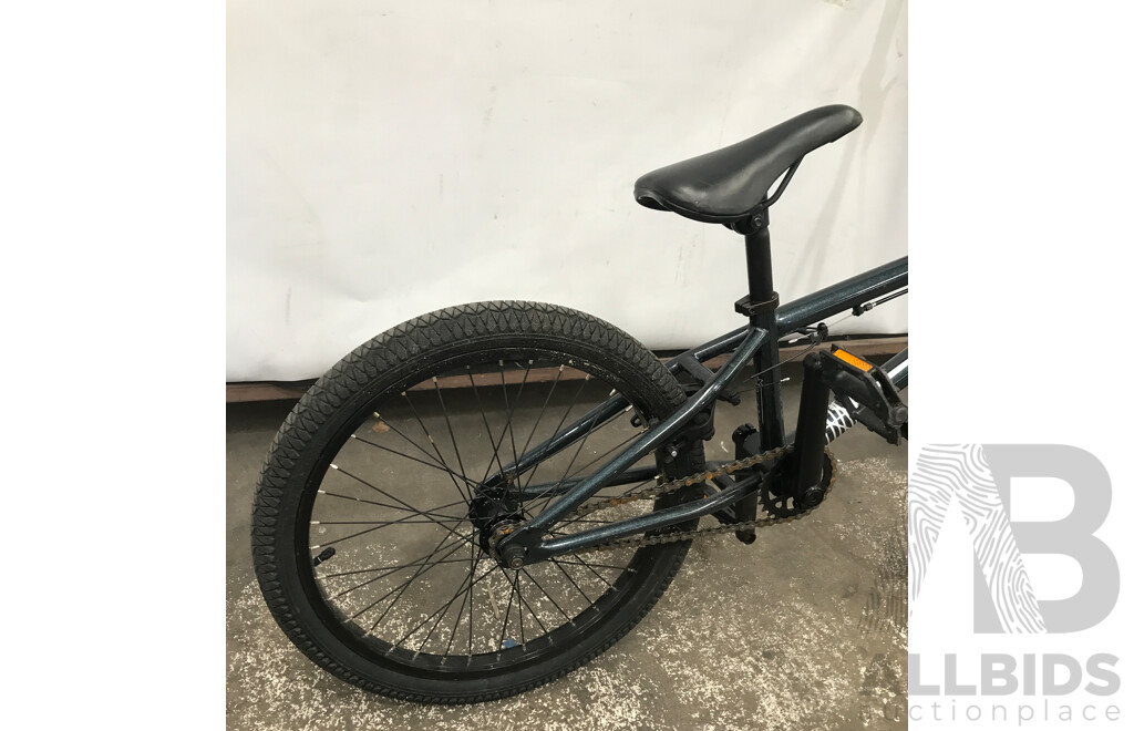 DK Deka Single Speed BMX Bike
