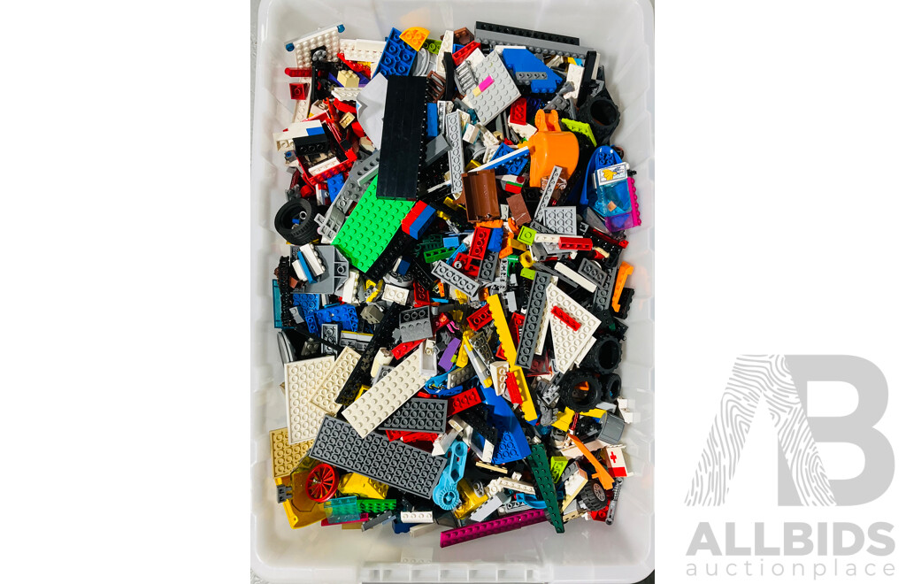 Collection Approx 10KG Mixed Lego Pieces