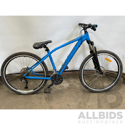 Specialized Rock Hopper Men's Mountain Bike