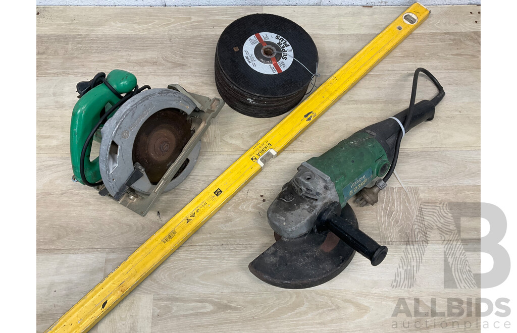 Assorted Power Tools, Grinding Wheels and Spirit Level  - Lot of 4