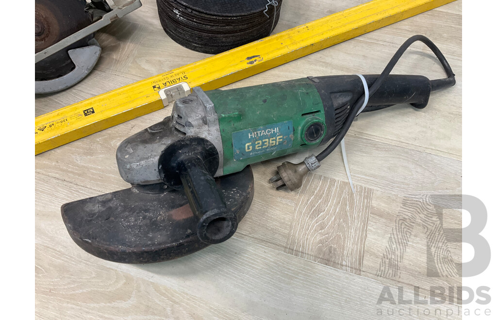 Assorted Power Tools, Grinding Wheels and Spirit Level  - Lot of 4