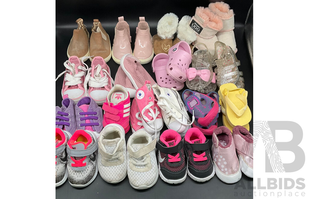 ADIDAS, NIKE, CONVERSE, SEED, UGG, COUNTRY ROAD - Assorted Baby Shoes Size US 1-4 - Lot of 19