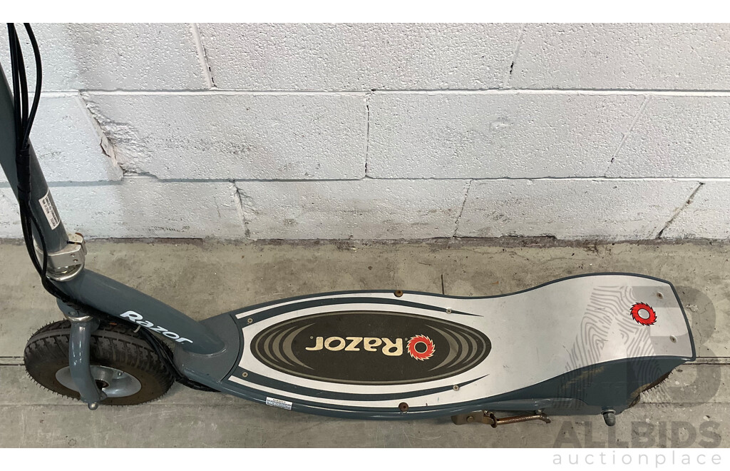 Razor E300 Electric Scooter Grey - ORP $499.00