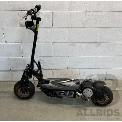 REVO Scooter - for Parts and Repairs