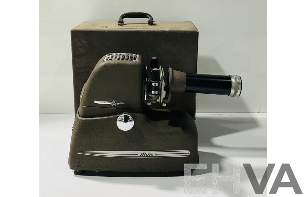Vintage Aldis Slide Projector in Hard Carry Case