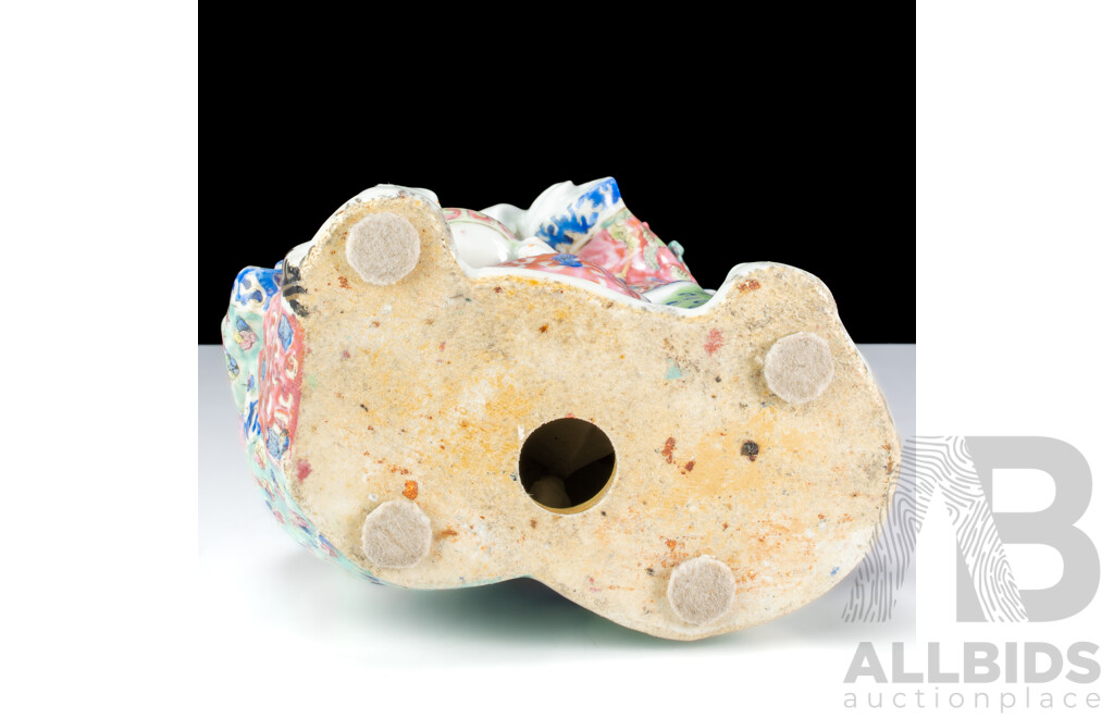 Antique Chinese Porcelain Famille Rose Hand Painted He-He Er Xian