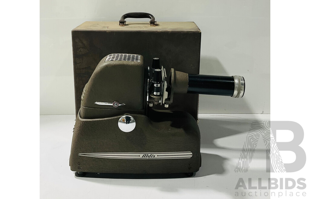 Vintage Aldis Slide Projector in Hard Carry Case