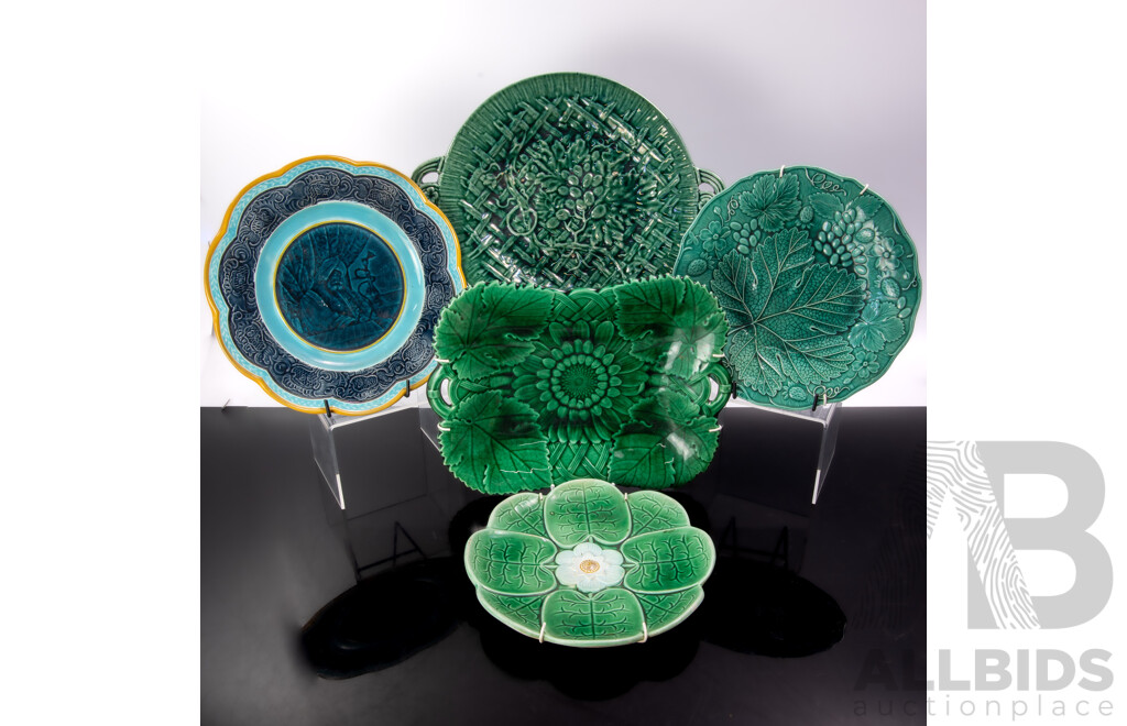 Collection Antique Wedgwood & Other Majolica Green Leaf Plates Including Interesting Blue Example with Eastern Scene to Centre, Circa 1880s