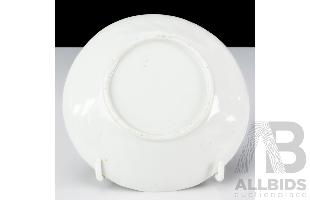 Antique Early English New Hall Porcelain Nine Piece Tea Service in Chinese Export Style with Hand Painted Decoration, Circa 1790s