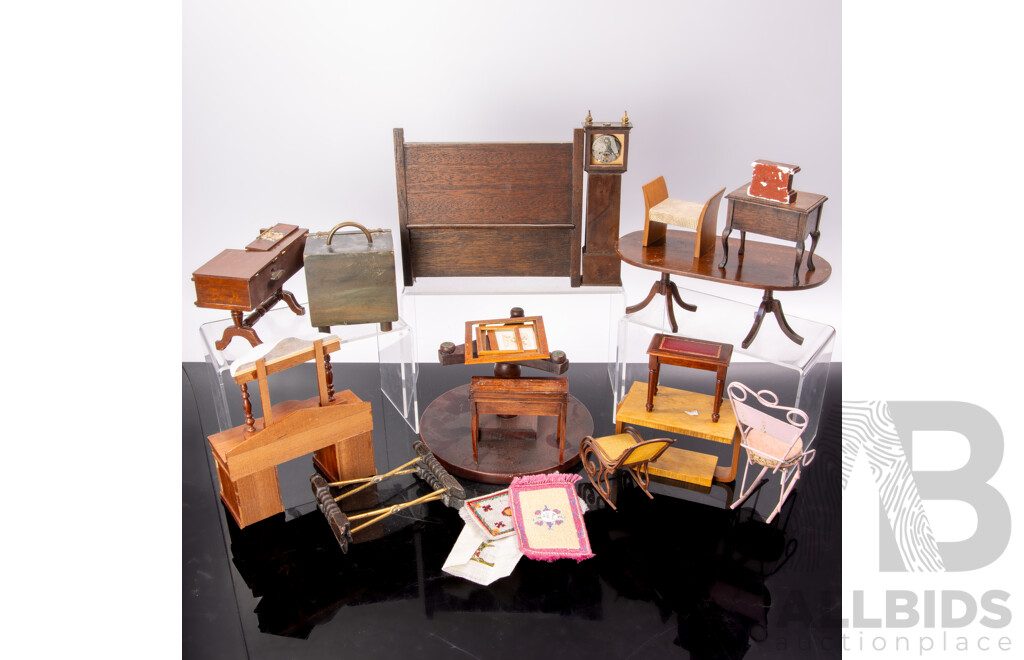 Great Collection Vintage Hand Made Australian Wooden Dolls Furniture, Most by Renowned Sydney Miniaturist Marion Farley and Includes Australasian Cedar Round Table by a Collins
