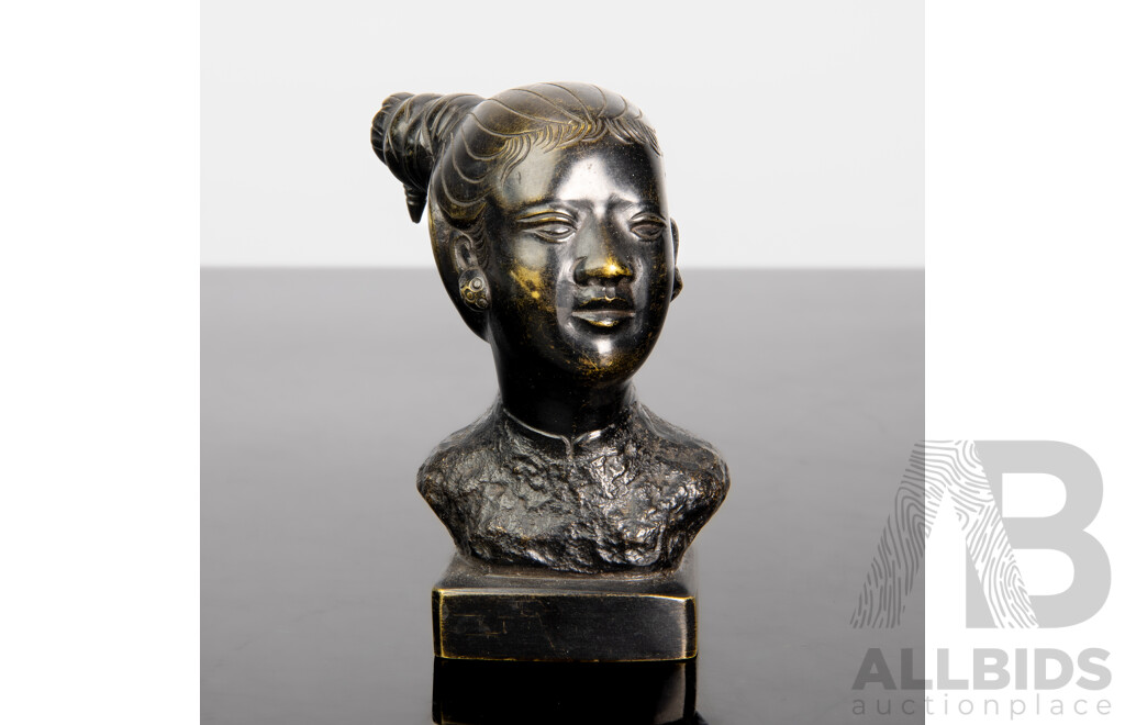 Vintage Vietnamese Bronze Bust by Nguyen Thanh
