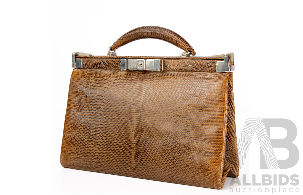 Vintage Snakeskin Clasp Purse