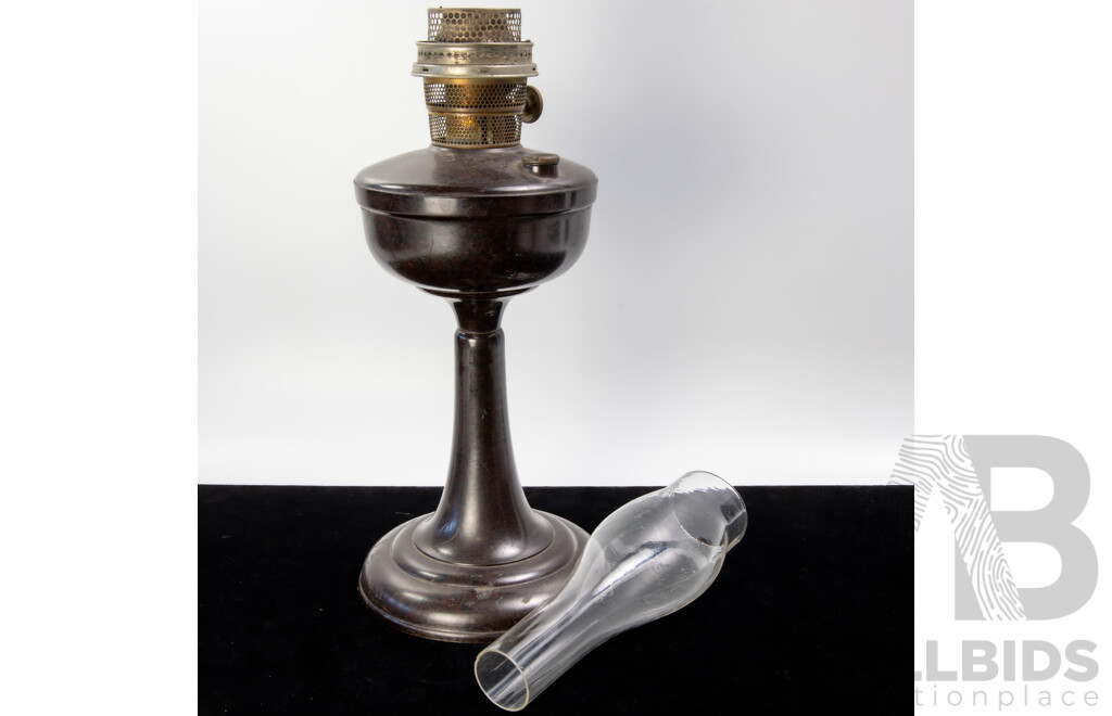 Antique Super Aladdin Oil Lamp with Bakelite Base and Font, with Glass Flue